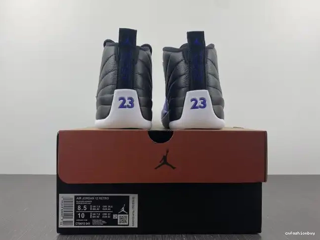 12 WMNS Air AO6068-004 Hyper Royal Jordan 0527